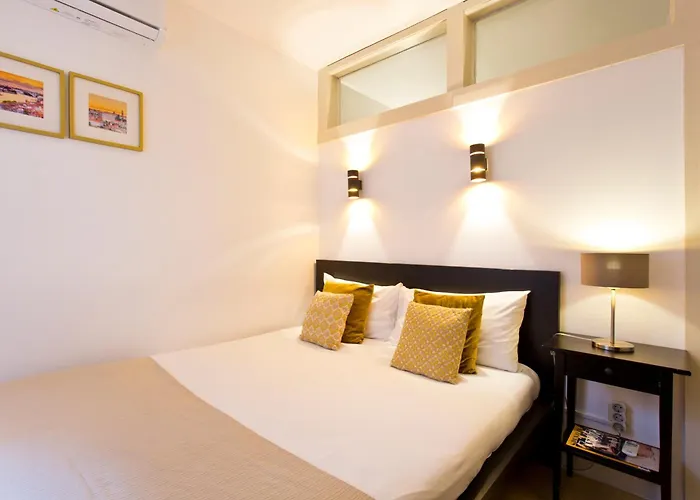 @ Clerigos Apartman *