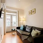 @ Clerigos Apartman *